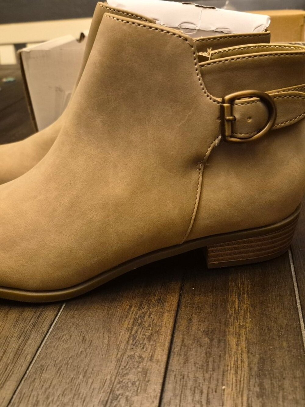 St. John's Bay SJB Rayford Ankle Booties Sand Size 8M New in Box